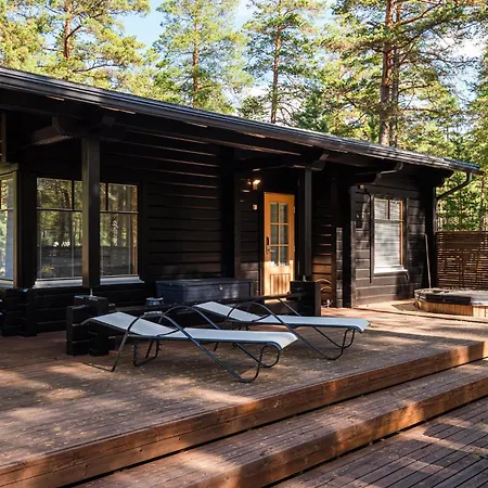 Yyteri Lomakeskus, Hiekkalinna 12 Villa *